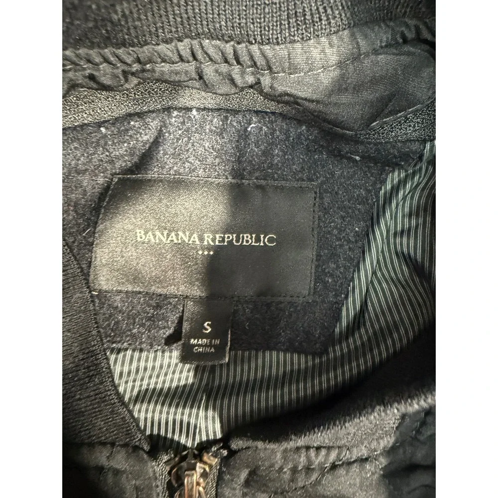 Banana Republic Mens Charcoal Gray Bomber Jacket Quilted Bib Layered Small